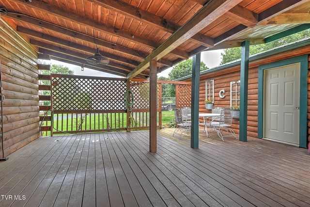 300 Barr Road, Blountville, TN 37617