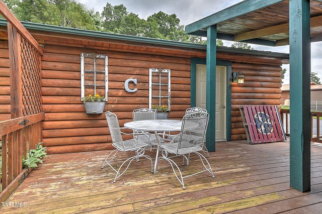 300 Barr Road, Blountville, TN 37617