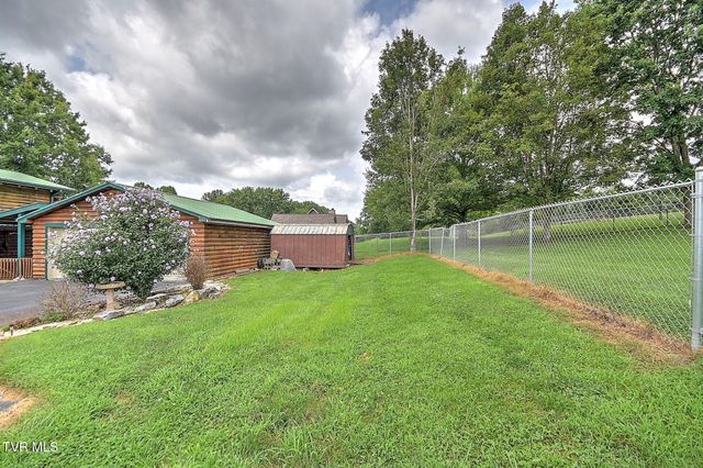 300 Barr Road, Blountville, TN 37617