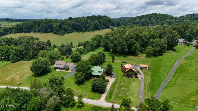 300 Barr Road, Blountville, TN 37617