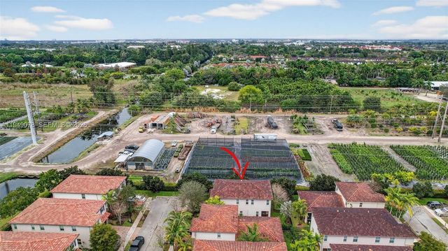 5208 Falcon Trl, Davie, FL 33314