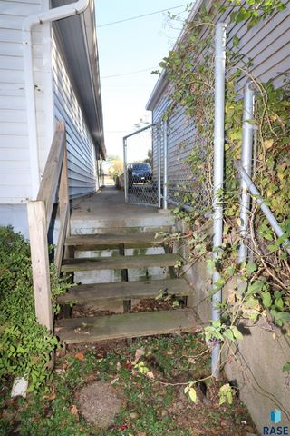 519 N Wayland Ave Avenue, Sioux Falls, SD 57103