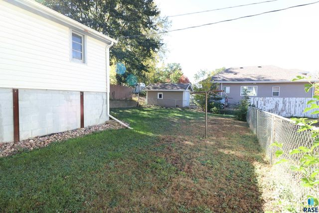 519 N Wayland Ave Avenue, Sioux Falls, SD 57103