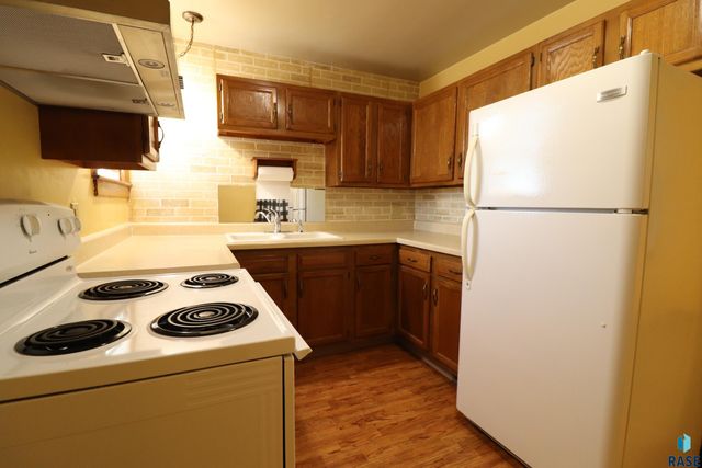 519 N Wayland Ave Avenue, Sioux Falls, SD 57103