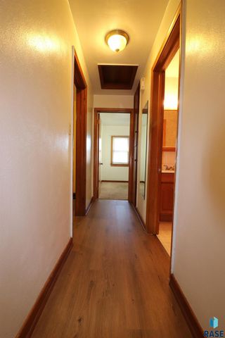 519 N Wayland Ave Avenue, Sioux Falls, SD 57103