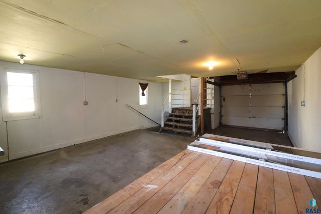 519 N Wayland Ave Avenue, Sioux Falls, SD 57103