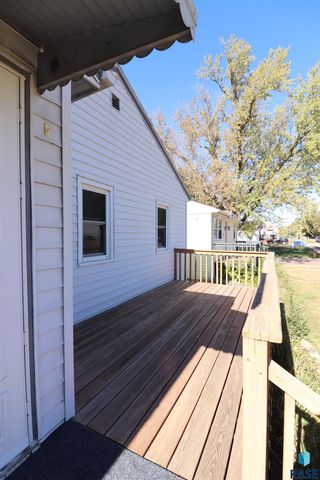 519 N Wayland Ave Avenue, Sioux Falls, SD 57103
