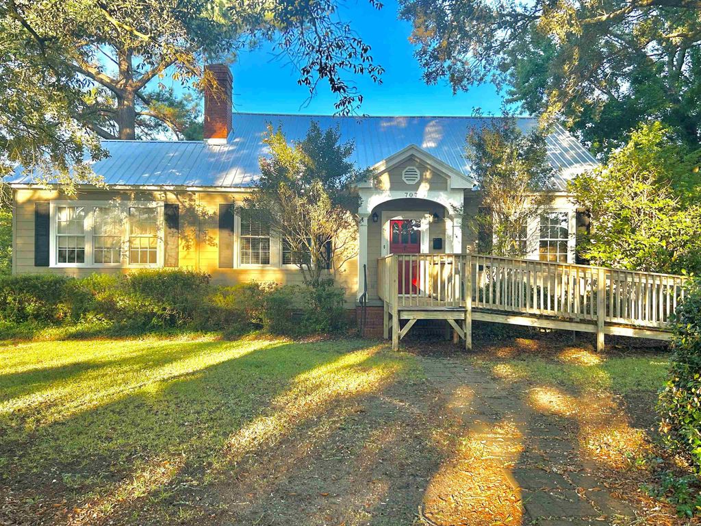 707 Willowbank Rd., Georgetown, SC 29440 — exterior