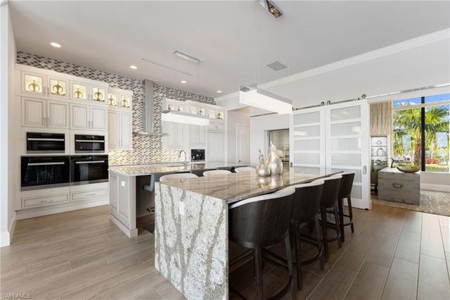 12484 Riverside DR, Fort Myers, FL 33919