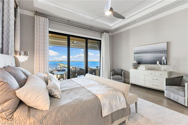 12484 Riverside DR, Fort Myers, FL 33919