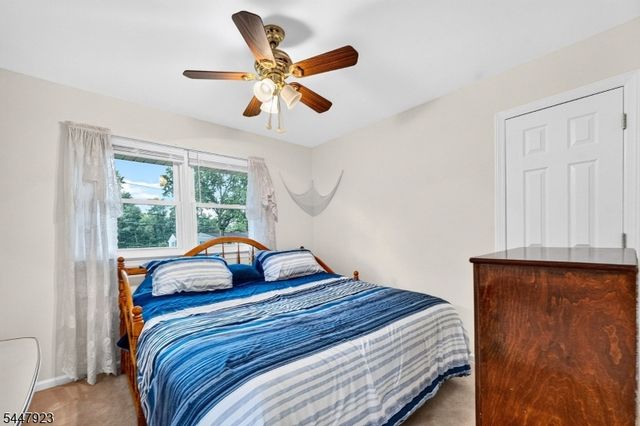 5 Grouse Rd, Hillsborough Twp., NJ 08844