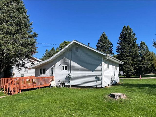 484 8th Avenue, Park Falls, WI 54552