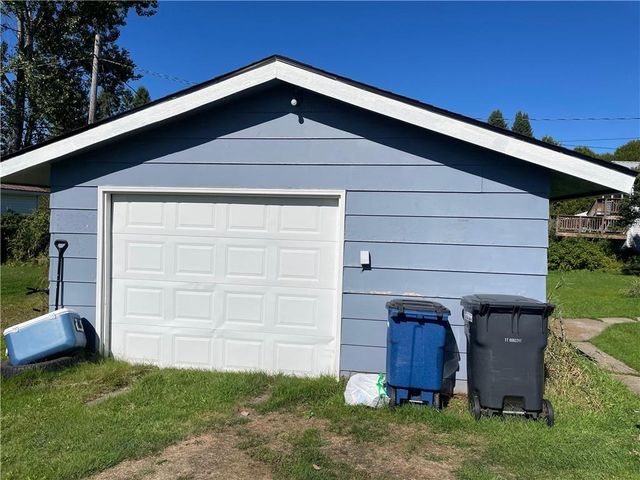 484 8th Avenue, Park Falls, WI 54552