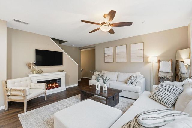 60 Via Sovana, Santee, CA 92071