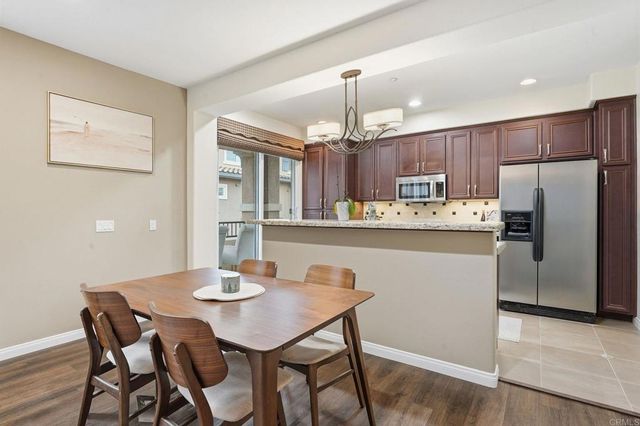 60 Via Sovana, Santee, CA 92071