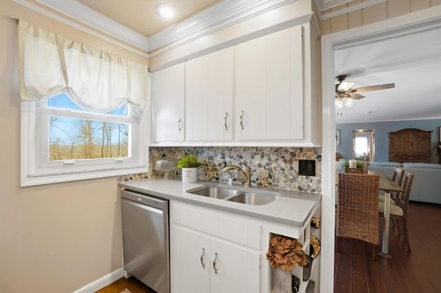 3210 Hilltop Road, Zanesville, OH 43701