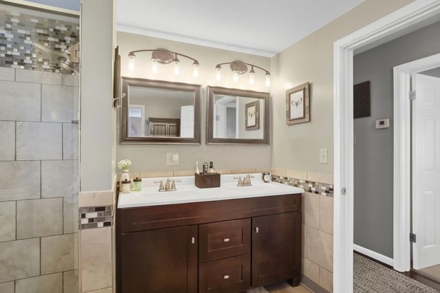 3210 Hilltop Road, Zanesville, OH 43701