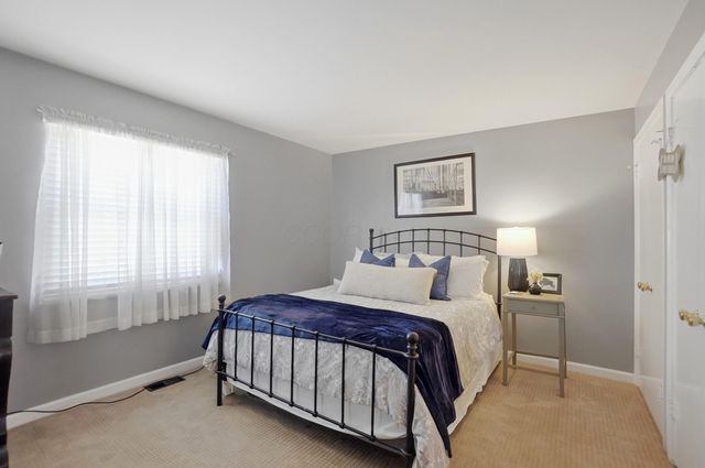 3210 Hilltop Road, Zanesville, OH 43701