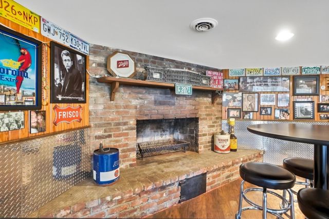 3210 Hilltop Road, Zanesville, OH 43701