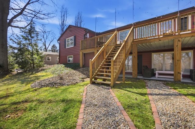 3210 Hilltop Road, Zanesville, OH 43701