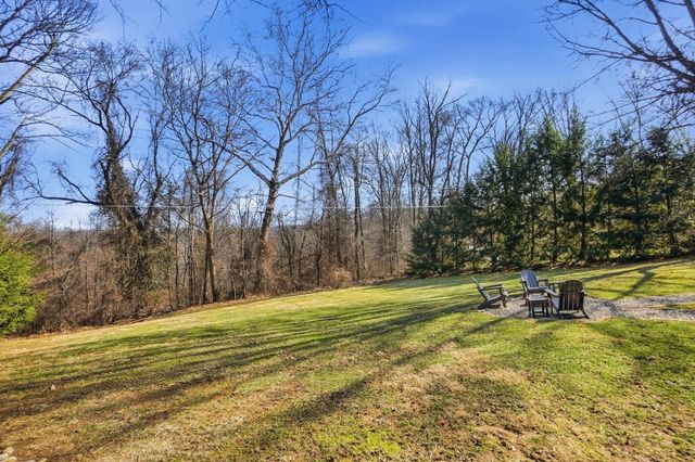 3210 Hilltop Road, Zanesville, OH 43701