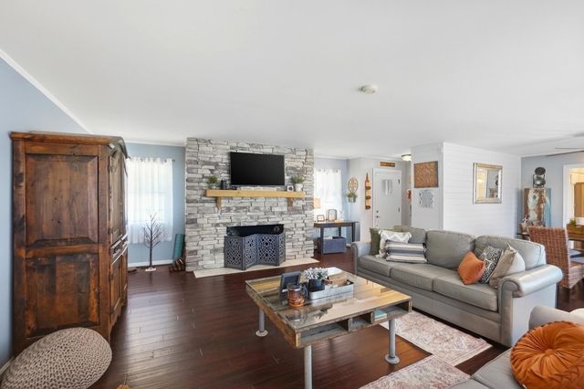 3210 Hilltop Road, Zanesville, OH 43701