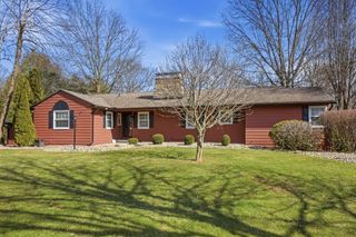 3210 Hilltop Road, Zanesville, OH 43701