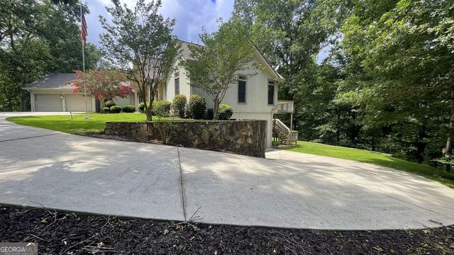 156 Thundering Waters Drive, Cornelia, GA 30531