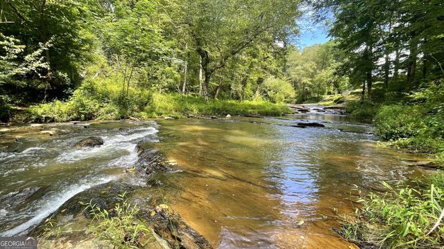 156 Thundering Waters Drive, Cornelia, GA 30531