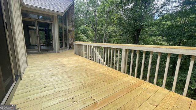 156 Thundering Waters Drive, Cornelia, GA 30531