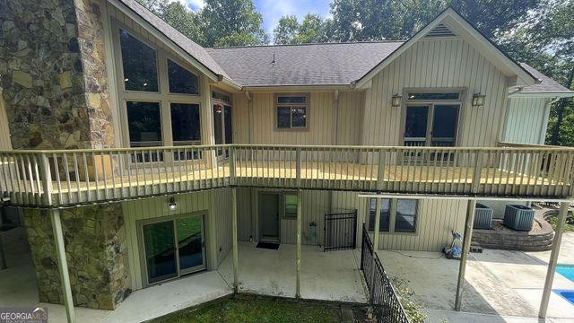 156 Thundering Waters Drive, Cornelia, GA 30531