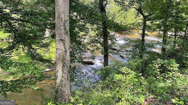 156 Thundering Waters Drive, Cornelia, GA 30531