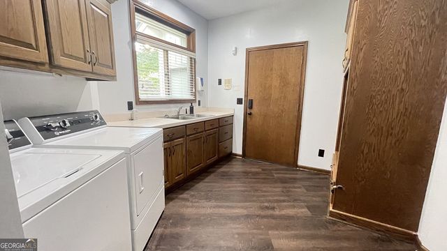 156 Thundering Waters Drive, Cornelia, GA 30531