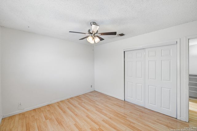 6102 Woodmoor, San Antonio, TX 78249