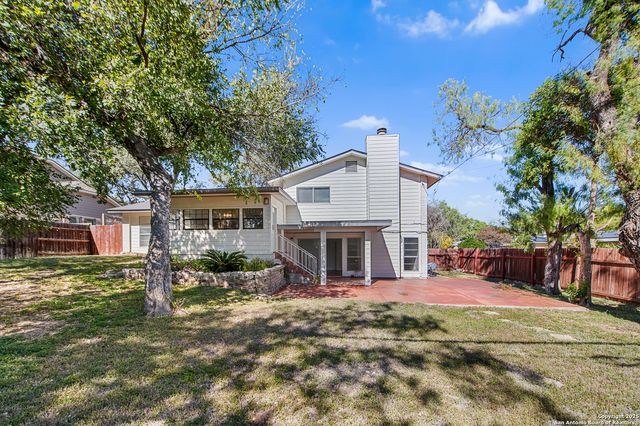 6102 Woodmoor, San Antonio, TX 78249