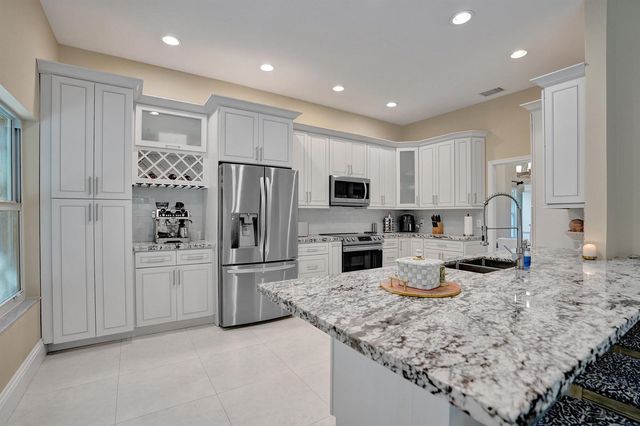 6400 NW 57TH Lane, Parkland, FL 33067