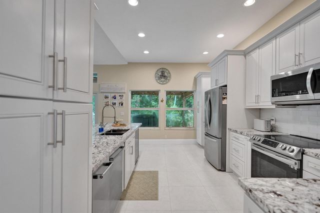 6400 NW 57TH Lane, Parkland, FL 33067