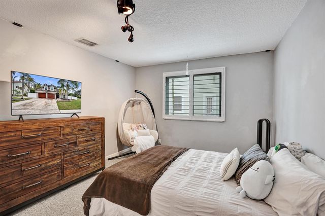 6400 NW 57TH Lane, Parkland, FL 33067