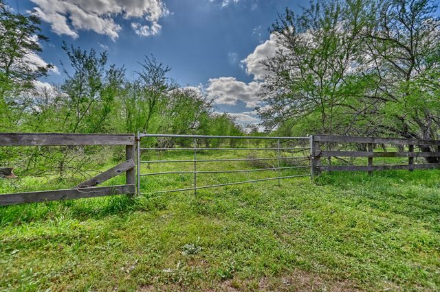 TBD Roadrunner Lane, Sealy, TX 77474