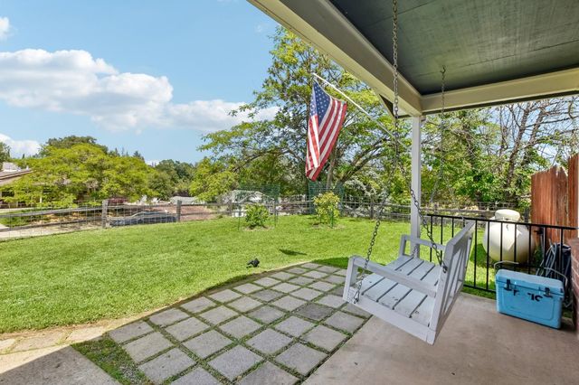 564 Cappella Dr, Diamond Springs, CA 95619