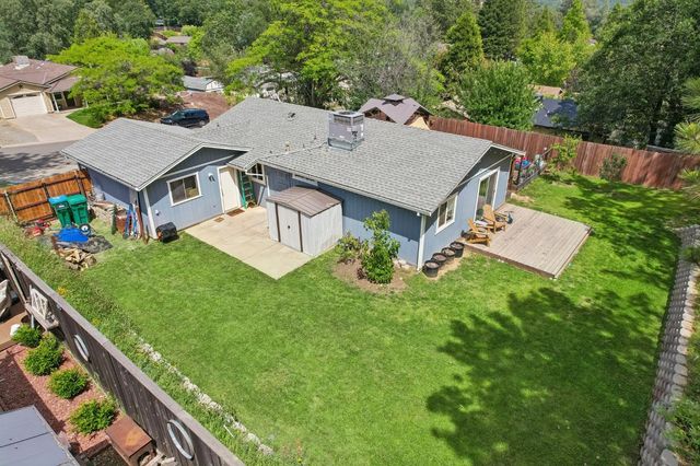 564 Cappella Dr, Diamond Springs, CA 95619