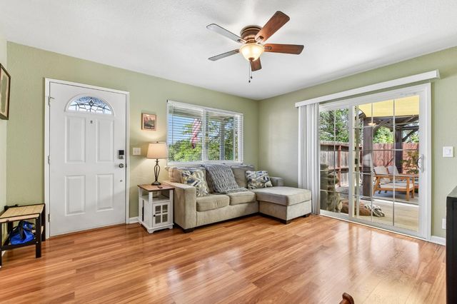 564 Cappella Dr, Diamond Springs, CA 95619