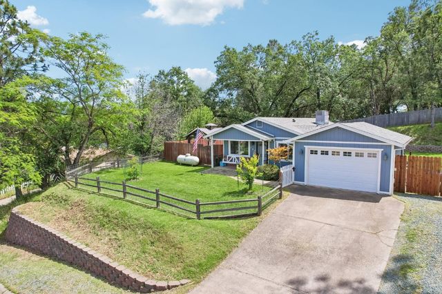 564 Cappella Dr, Diamond Springs, CA 95619