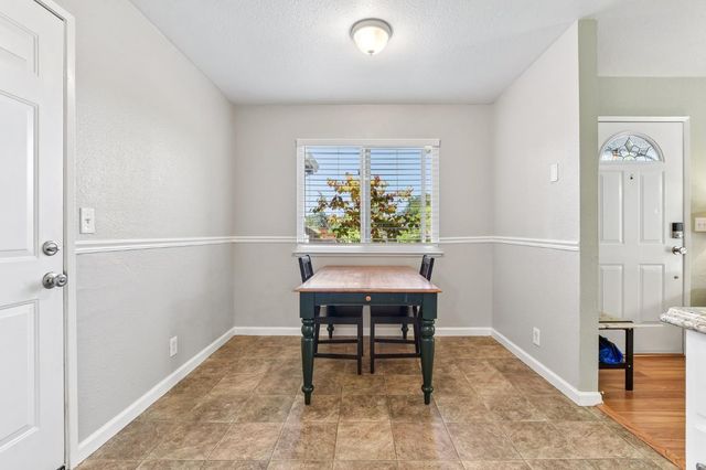 564 Cappella Dr, Diamond Springs, CA 95619
