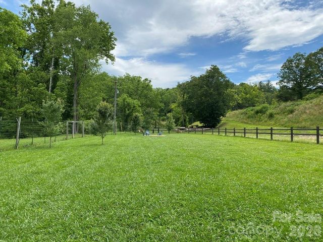 48 Sweet Fern Parkway 59, Asheville, NC 28804