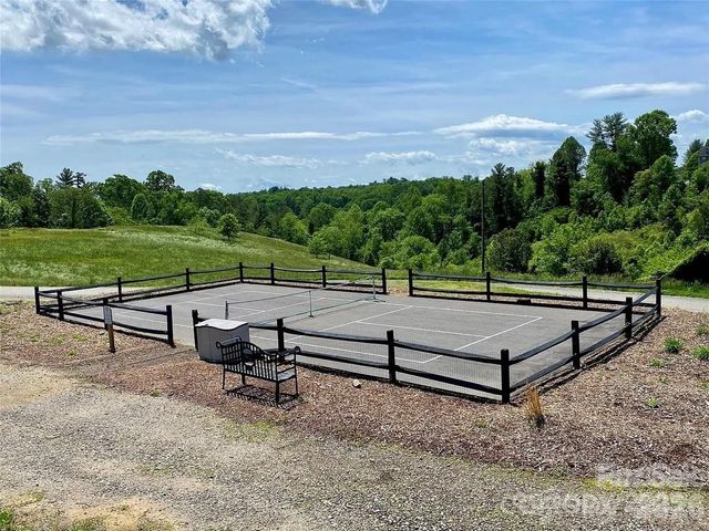 48 Sweet Fern Parkway 59, Asheville, NC 28804