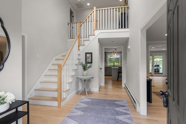 15 Knollcrest Dr, Andover, MA 01810