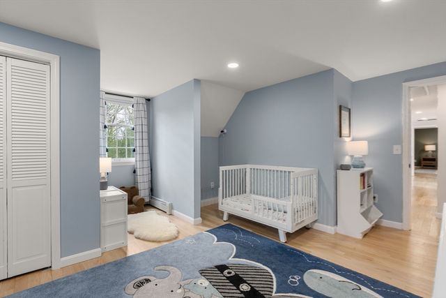 15 Knollcrest Dr, Andover, MA 01810