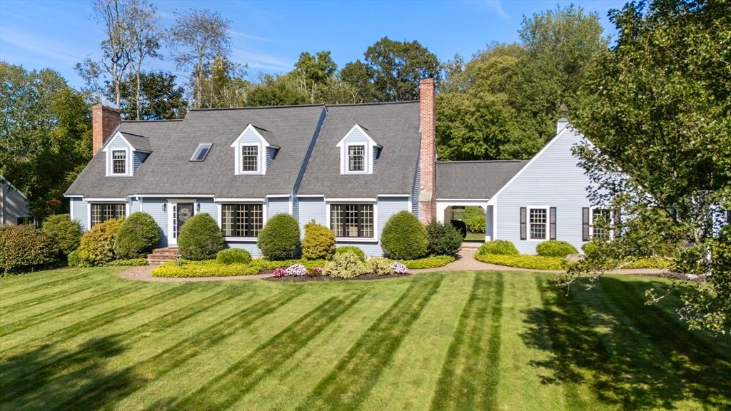 15 Knollcrest Dr, Andover, MA 01810