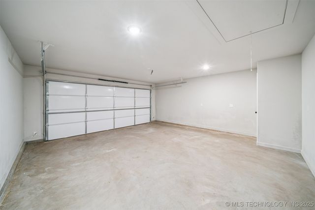 308 E Fry Court, Claremore, OK 74017